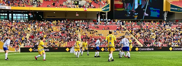 蘭德常常被 蘭德常常被